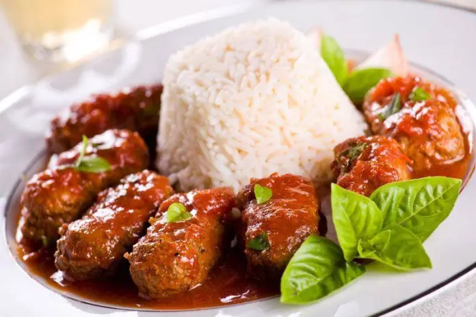 Σουτζουκάκια